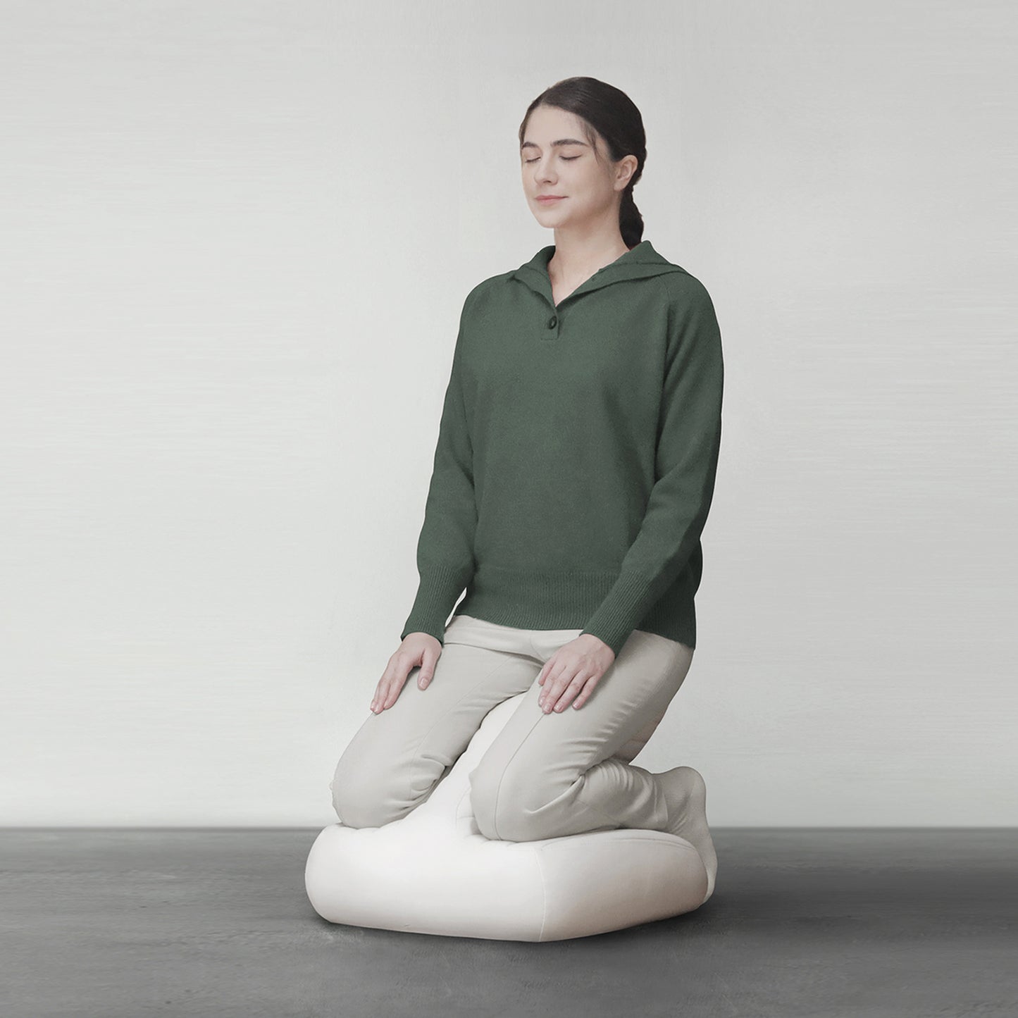 Shine Meditation Seat - kneeling (White)