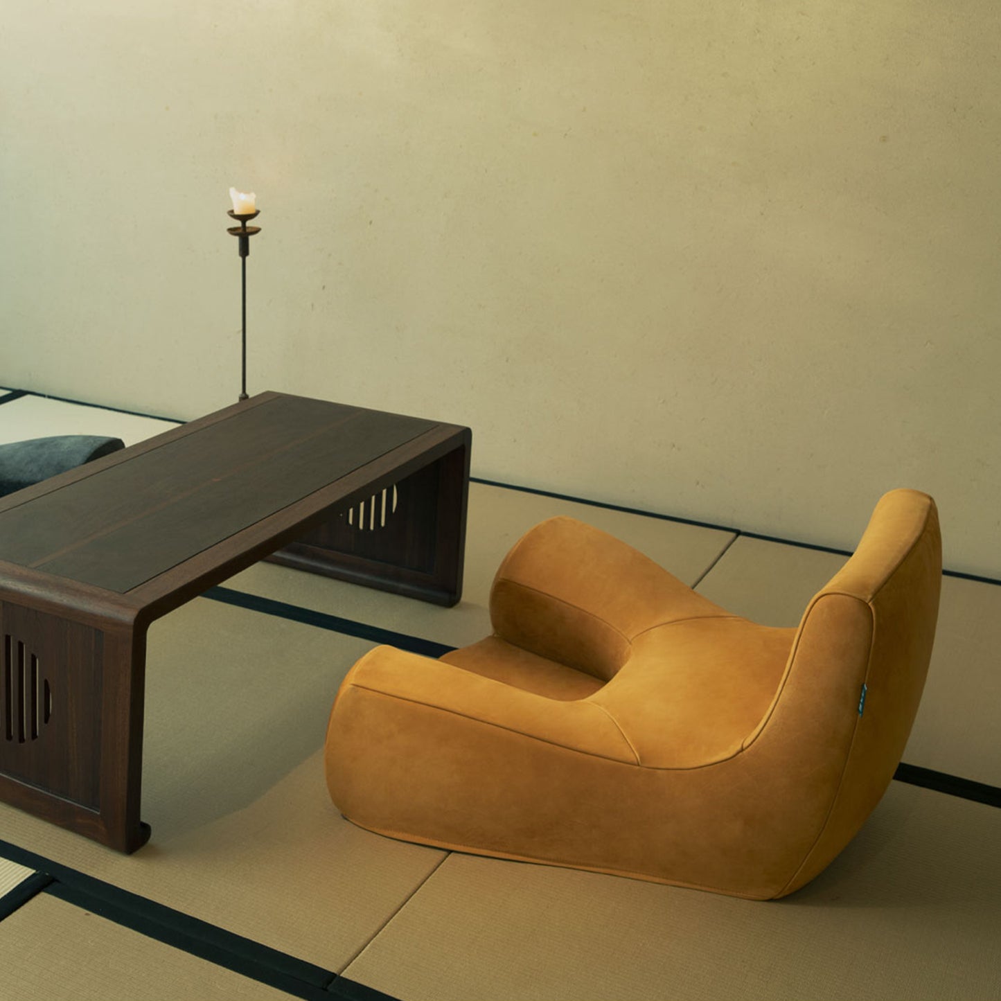 Backrest（Genuine Leather）